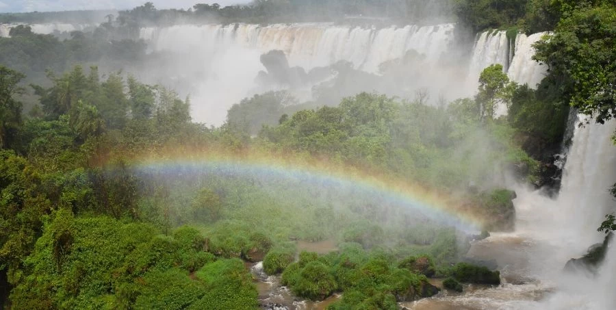 Visit Iguazu Falls on guided South American holiday