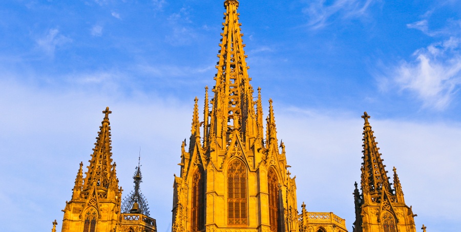 See La Sagrada Familia in Barcelona