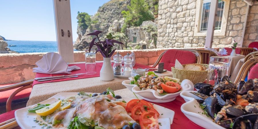 Try Croatian food in Dubrovnik