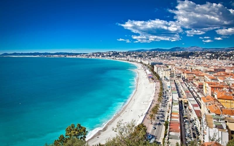 Visit-Nice-On-France-Holiday