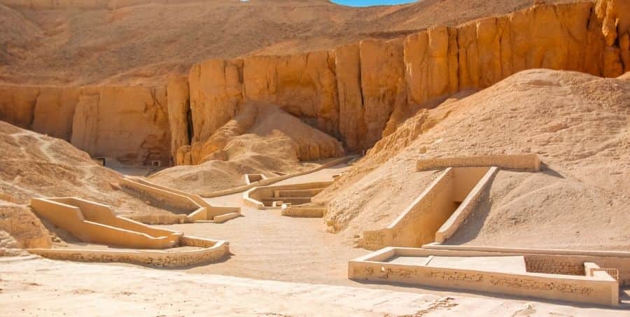 Guided tour of the Valley of the Kings
